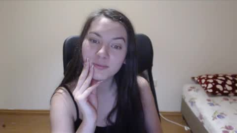 Snapshot of vivianngray chatting on 01-17-25, 01:36 Vivian Gray online show from 01-17-25, 01:36