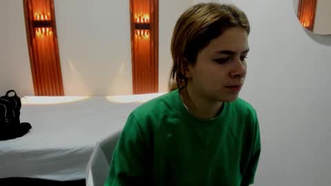 vivianowen9 online show from 01-18-26, 12:09