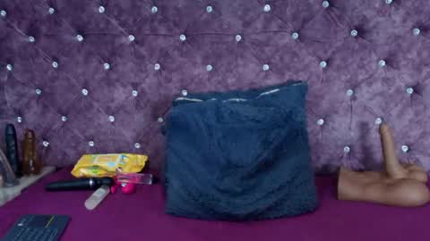 VivianRose online show from 04-06-26, 04:46