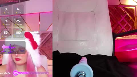 Snapshot of vivicute_ chatting on 10-13-25, 01:44 Vivian online show from 10-13-25, 01:44