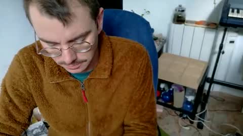 Viv online show from 12-22-25, 12:24