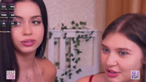 Nelly and Mari online show from 03-10-26, 07:13