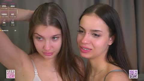 Snapshot of vivid_girls chatting on 04-10-26, 08:41 Nelly and Mari online show from 04-10-26, 08:41