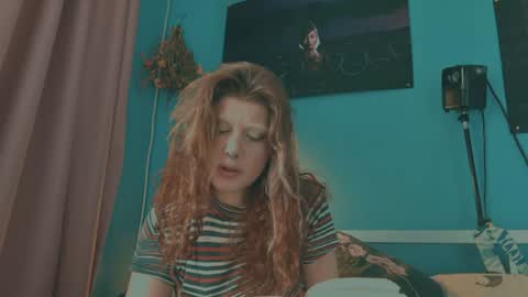 Snapshot of viviendarkbloom chatting on 06-16-26, 10:07 viviendarkbloom online show from 06-16-26, 10:07