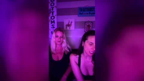 vivienesky online show from 05-16-26, 03:14