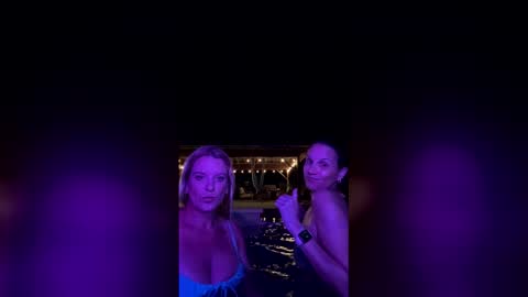 vivienesky online show from 05-17-26, 03:37