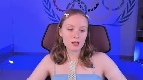 Snapshot of vivienleeigh chatting on 12-11-24, 05:26 Vivien online show from 12-11-24, 05:26