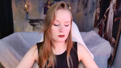 Snapshot of vivienleeigh chatting on 04-03-26, 05:05 Vivien online show from 04-03-26, 05:05