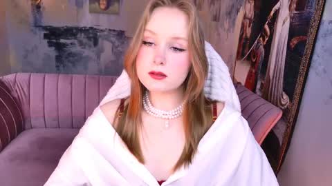 Snapshot of vivienleeigh chatting on 04-13-26, 08:53 Vivien online show from 04-13-26, 08:53