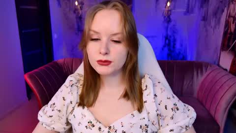 Vivien online show from 05-30-26, 05:37