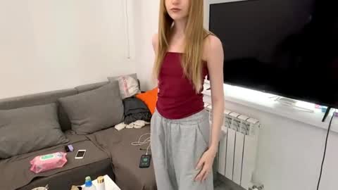Kristy online show from 03-31-26, 01:22