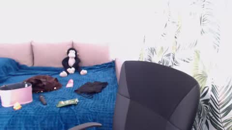 Snapshot of viviroses chatting on 07-06-26, 03:03 ViviRoses online show from 07-06-26, 03:03
