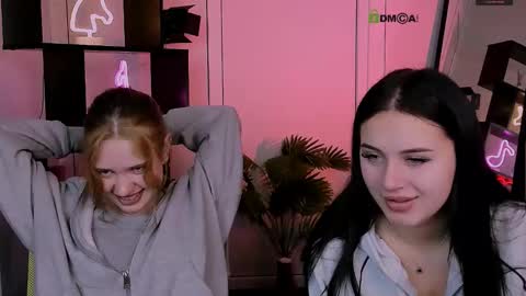 Snapshot of vivy_star chatting on 11-05-25, 07:14 vivy_star online show from 11-05-25, 07:14