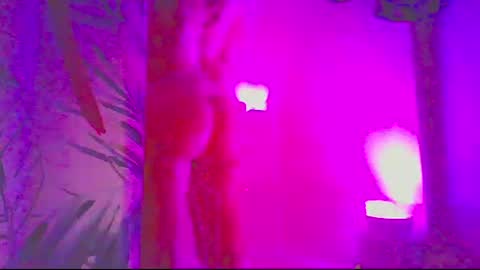 vixenkittenxo online show from 11-14-25, 07:45