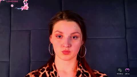 Vixsaria online show from 05-11-26, 06:27