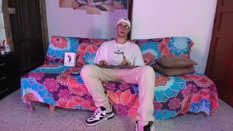 Vlad online show from 05-09-26, 04:06