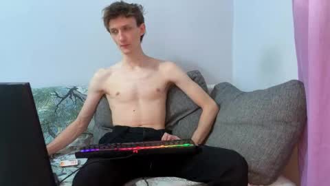 Vlad Dinovich online show from 03-10-26, 03:06