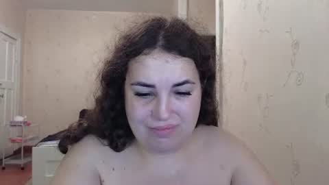 Snapshot of vladacandy chatting on 07-21-26, 06:32 VladaCandy online show from 07-21-26, 06:32