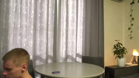 Snapshot of vladdicheck chatting on 09-25-25, 10:19 vladdicheck online show from 09-25-25, 10:19