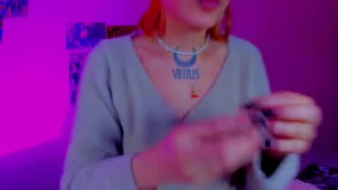 Snapshot of void_smokin chatting on 05-04-26, 11:28 Gabriela online show from 05-04-26, 11:28