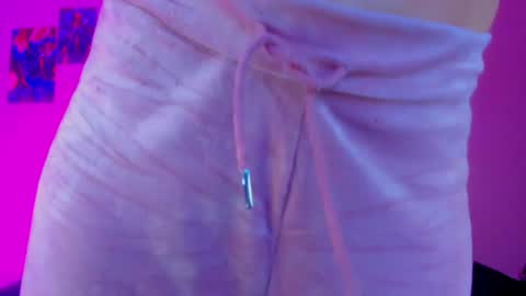 Snapshot of void_smokin chatting on 06-28-26, 02:12 Gabriela online show from 06-28-26, 02:12