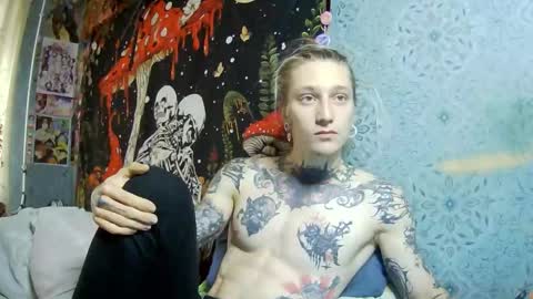 Elf online show from 10-29-25, 08:38