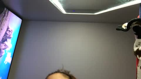 Snapshot of volentic chatting on 10-06-25, 08:28 volentic online show from 10-06-25, 08:28