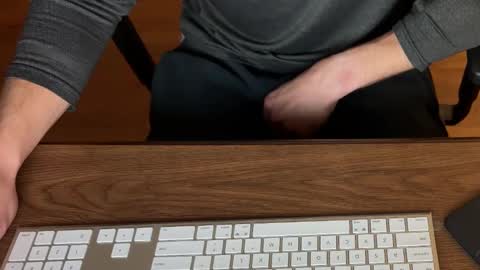 voterki796 online show from 11-14-25, 03:05