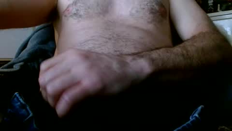 Snapshot of voyeur_qc chatting on 02-27-26, 04:01 voyeur_qc online show from 02-27-26, 04:01