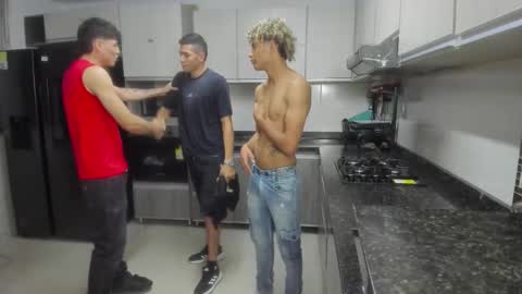 voyeurism_guys online show from 03-16-26, 12:06