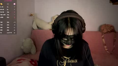 Snapshot of vrchan chatting on 05-22-26, 02:08 Vrchan online show from 05-22-26, 02:08