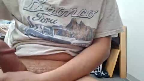 vrchat_sucks online show from 03-09-26, 07:40