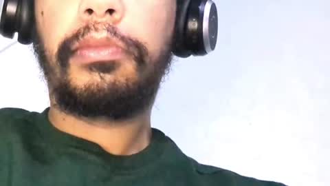 Snapshot of vredesbyrd5 chatting on 11-26-25, 03:07 VRED online show from 11-26-25, 03:07