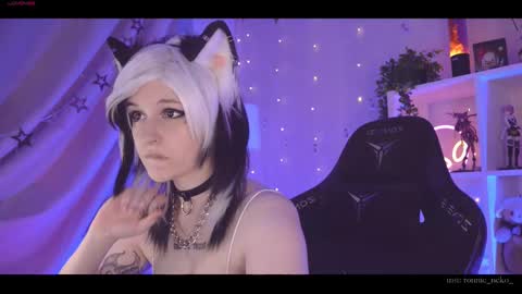 vronnier online show from 02-27-25, 04:53