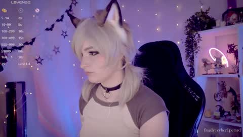 vronnier online show from 11-26-25, 02:07