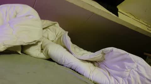 Mac Miller online show from 11-17-25, 09:42