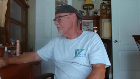 Vueuorme online show from 04-29-26, 07:09