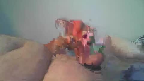 Snapshot of vukavuka99 chatting on 10-19-25, 09:59 vukavuka99 online show from 10-19-25, 09:59