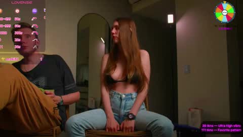 Snapshot of vundersex chatting on 11-07-25, 05:46 Eva and Franklin online show from 11-07-25, 05:46