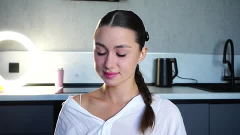 Ethal - thank you for thumb up online show from 09-12-25, 01:49