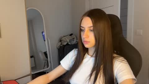 Arina online show from 03-27-26, 08:59