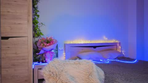 Snapshot of vybeon chatting on 05-15-26, 04:58 Alice online show from 05-15-26, 04:58