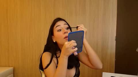 VICTORIA online show from 02-05-26, 01:38