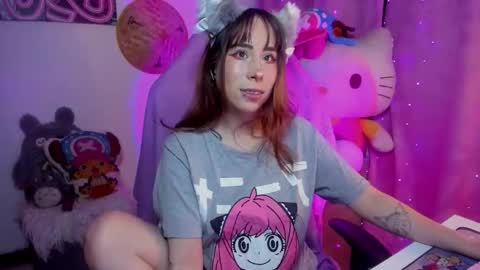 Snapshot of waifu_aika chatting on 10-26-25, 10:58 AIKA online show from 10-26-25, 10:58