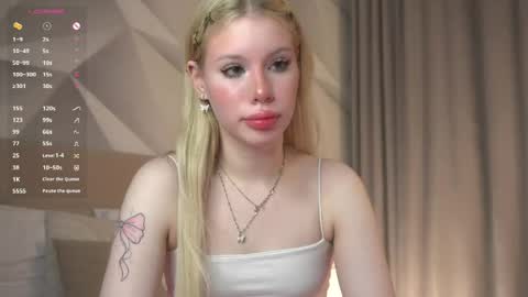  Lina online show from 04-30-26, 06:58