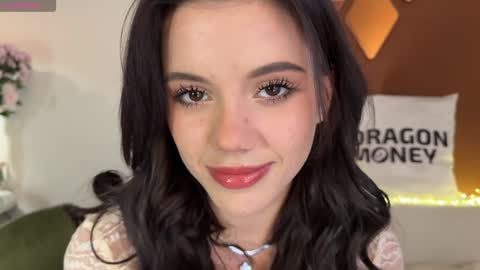 Mia online show from 01-25-25, 12:47