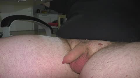 Snapshot of waldw123 chatting on 02-21-25, 04:16 Yarlim online show from 02-21-25, 04:16