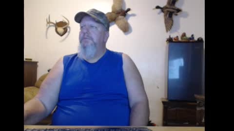 walkingbird online show from 11-16-25, 01:00