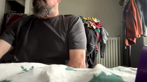 Walter online show from 12-15-25, 07:07