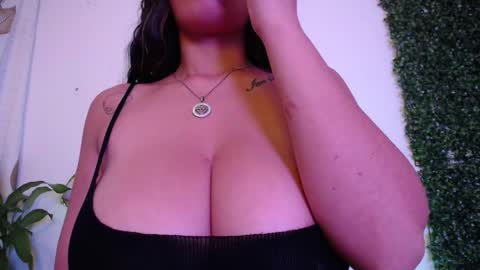 Wanda online show from 03-09-25, 01:26